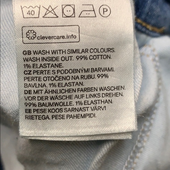 H&M Divided Jean With Paint Splatter - Picture 6 of 6